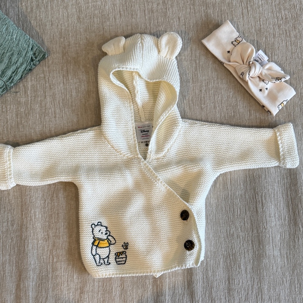 Disney Pooh sweater with matching Bow